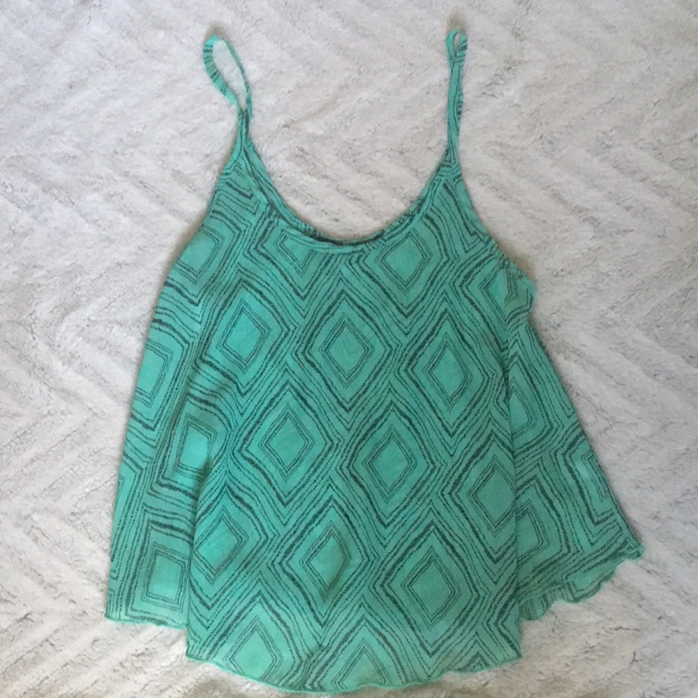 spaghetti strap shirt